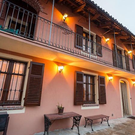 Relax Nel Noccioleto ξενώνας Novello Εξωτερικό φωτογραφία
